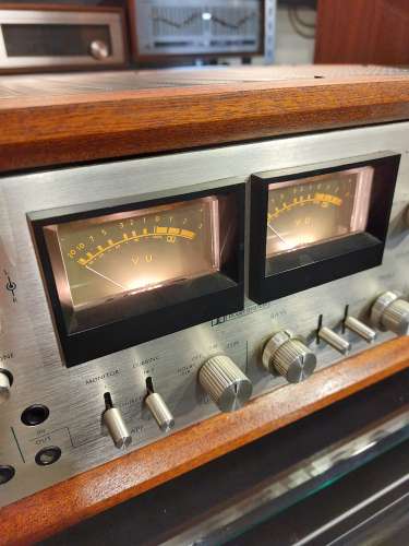 NAD 200 Verstärker-Monster im woodcase England 1975